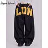 RogueWave Американский Винтаж Принт Буквы Джинсы Женские Черные Готические Y2k Свободные Джинсовые Брюки Мода Хип-Хоп Широкие Штанины Повседневная Уличная Одежда