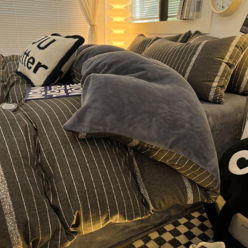 Комплект из четырех предметов из молочного флиса, простыни из стираного хлопка, утолщенный флис, простой полосатый комплект из трех предметов для общежития