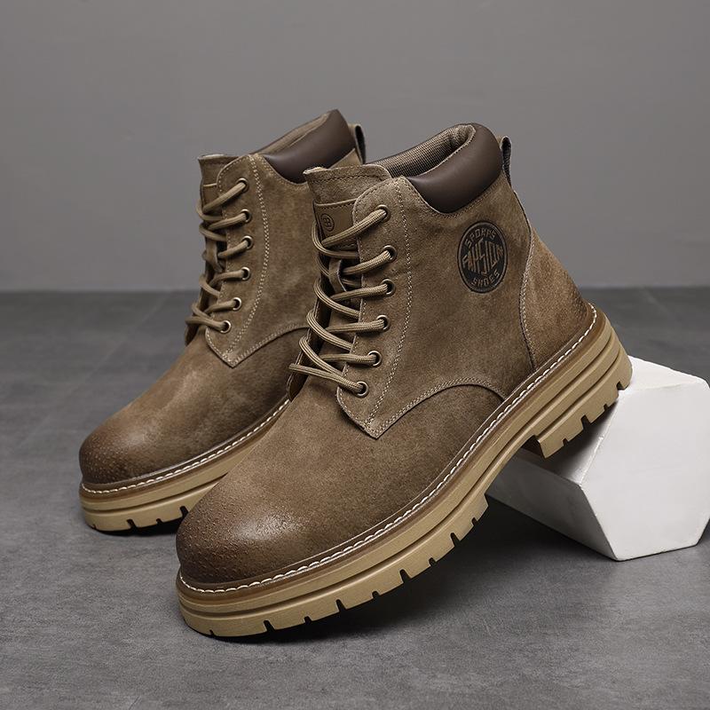 Модные британские ботинки из свиной кожи на платформе для мужчин, дизайнерская мужская рабочая обувь с мягкой подошвой, модные повседневные осенне-зимние полусапожки для мужчин