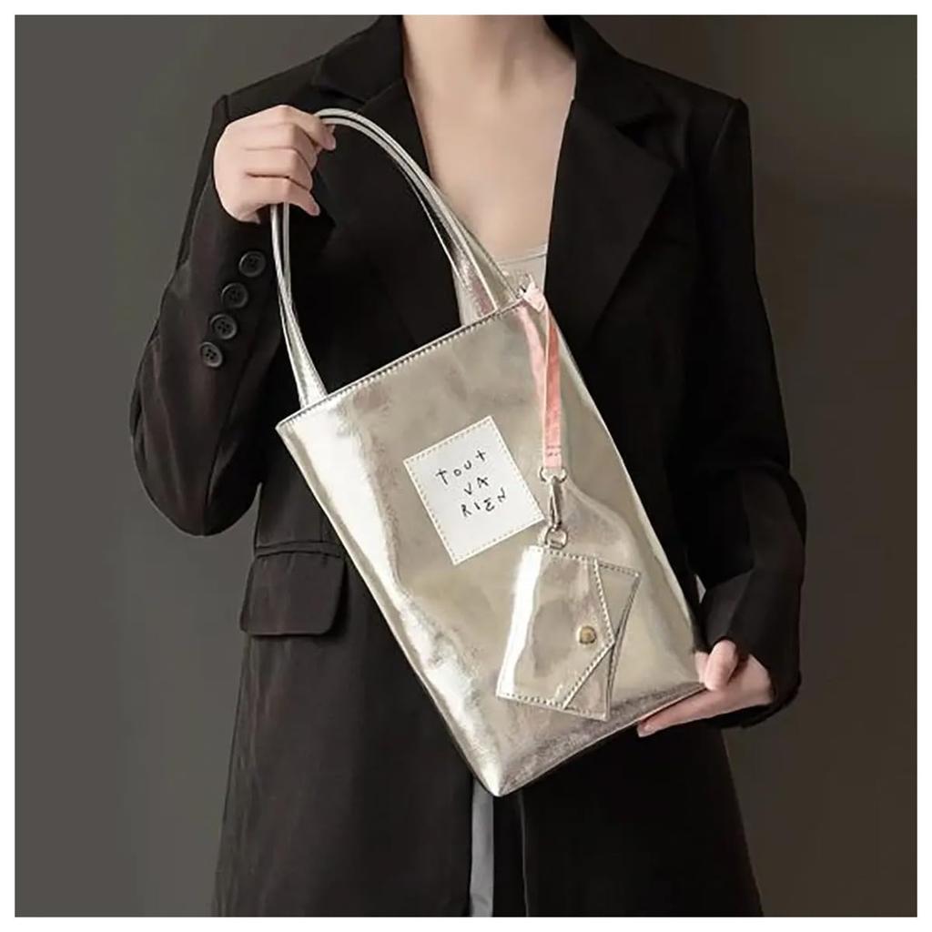 Сумка через плечо Сумка-тоут Милая сумочка Блестящая стильная ретро-сумка с логотипом из светло-серебристого цвета [DIVA Rose] Женская