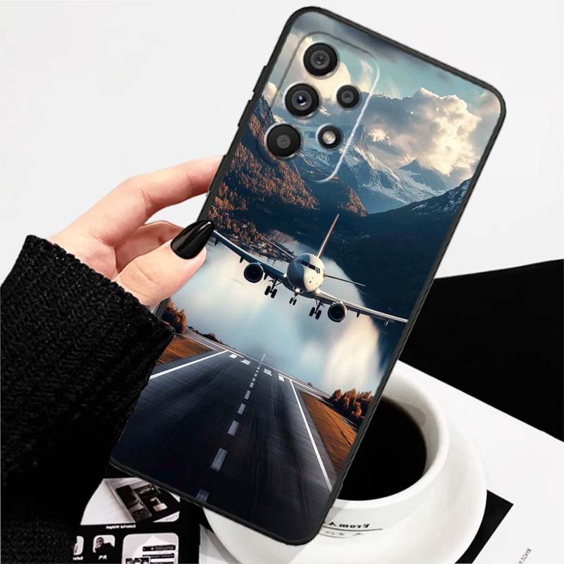 Модный узор с самолетами Для Samsung A73 A72 A71 A55 A54 A53 A52 A51 A13 A22 A16 A15 A12 A14 A26 A07 5G Черный чехол для телефона
