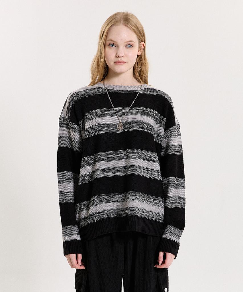 PINK PINEAPPLE Boy Friend Sweater_Grey