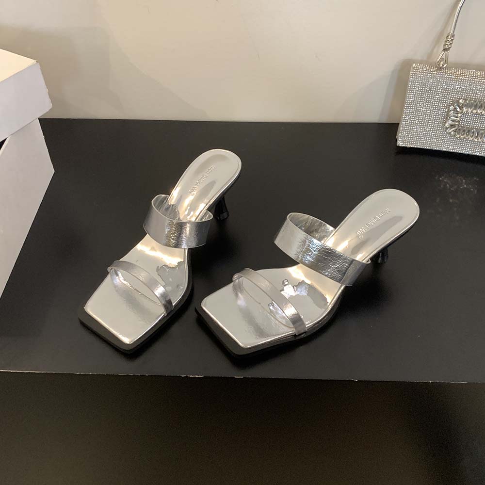 Мода Модные женские тапочки-слайды на шпильках с тонким каблуком, черные, серебристые, белые, летние туфли-мюли на открытом воздухе, сексуальные сандалии, тапочки-слайды