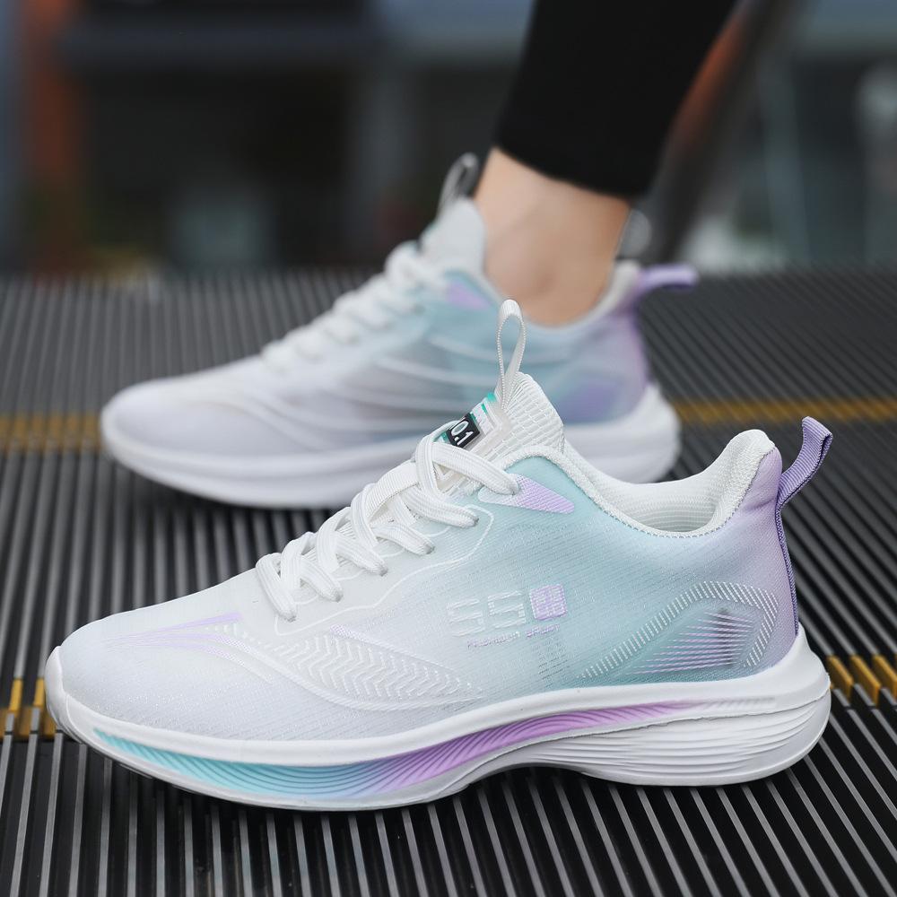 Мужская обувь кроссовки летние новые сетчатые дышащие спортивные туфли студенческие повседневные амортизирующие легкие мягкие подошвенные кроссовки для бега