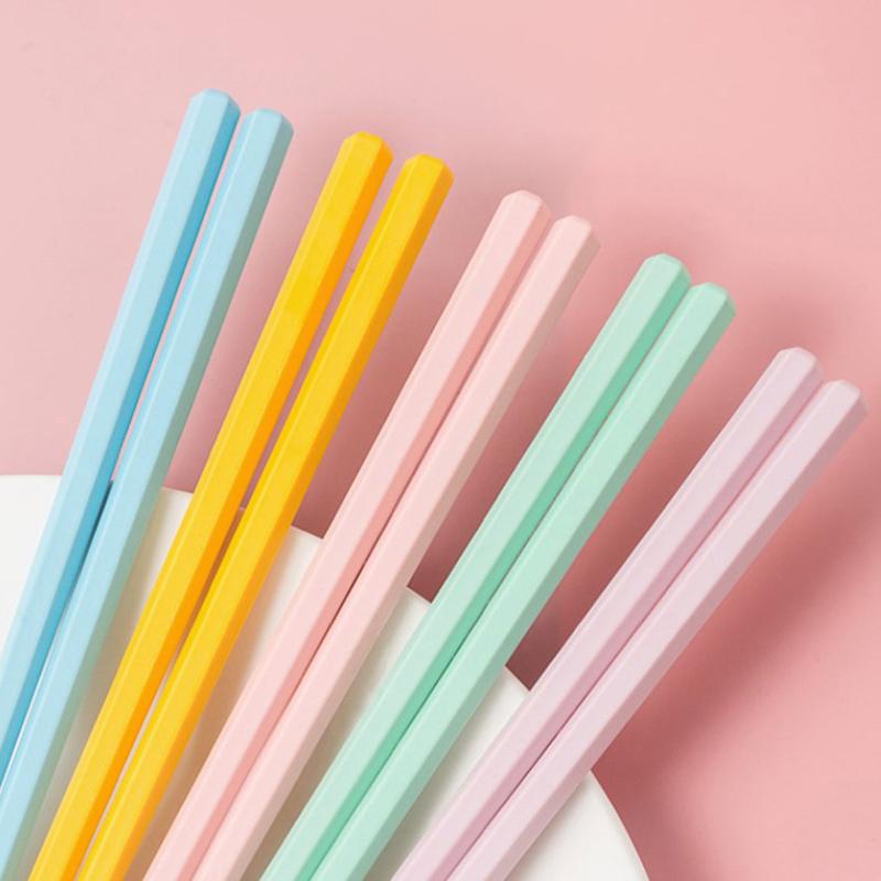 Палочки для еды Macaron Hexagon Alloy, нескользящие палочки для еды, минималистичные разноцветные палочки для еды для обеденного стола, кухонные гаджеты