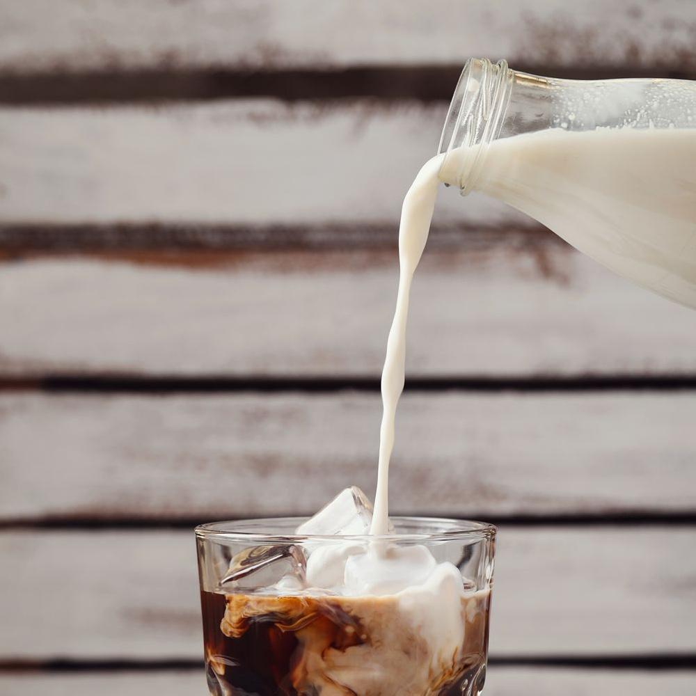 Glass Milk Bottle 1 L 6 Pcs.