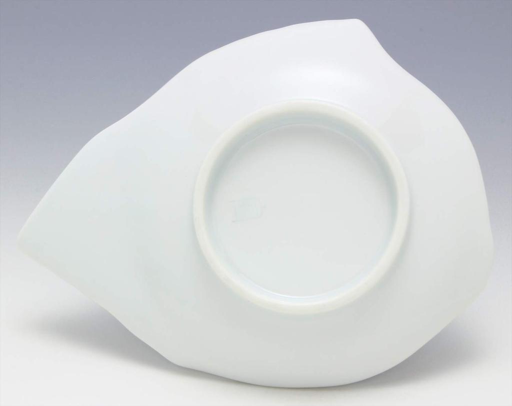 Арита Яки Печь Озияма Маленькая тарелка в форме морского леща, платина