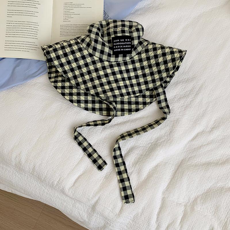 2024 Новая корейская мода красочная клетчатая шляпа-ведро для летних путешествий универсальная широкополая солнцезащитная кепка с ретро-ремешком женская кепка