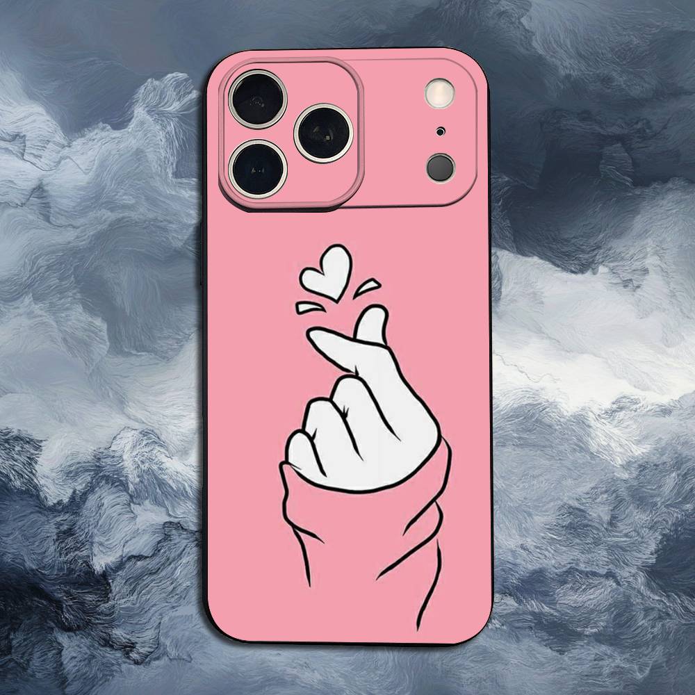Милый Чехол Рука Сердце Для iPhone 12,14,15,16,11,17,13,X,Mini,SE,XS,Plus,Pro,Max,8,7,XR,Мягкий Силикон Черный