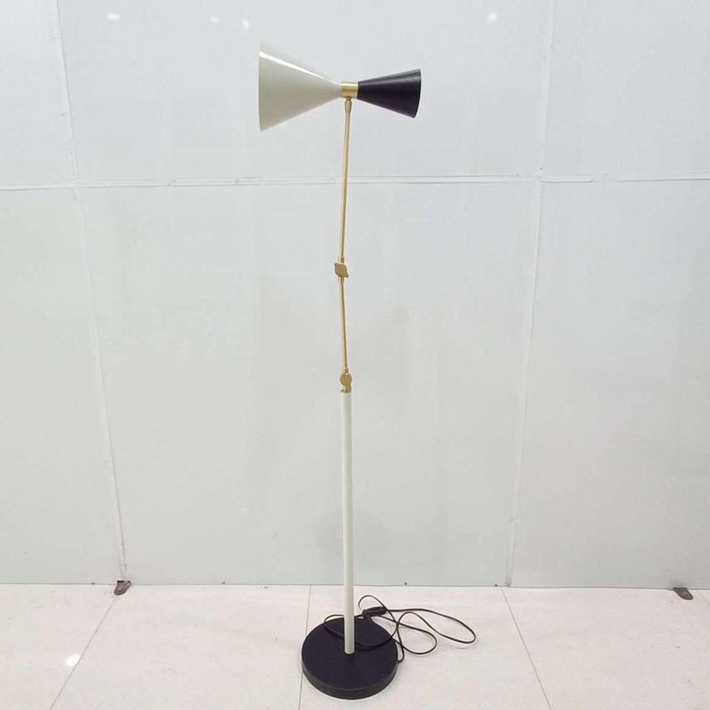 Corner Floor Lamp Stand Adjustable Arm Standing Floor Lamp with Shade