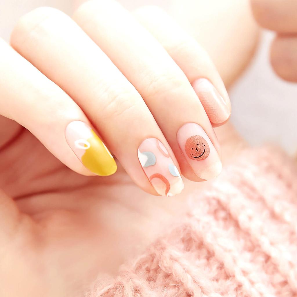 Теплые тона наклейки для ногтей 24 шт. | Самоклеящиеся полоски, Микс карамели и клетки, Быстрый 5-минутный маникюр