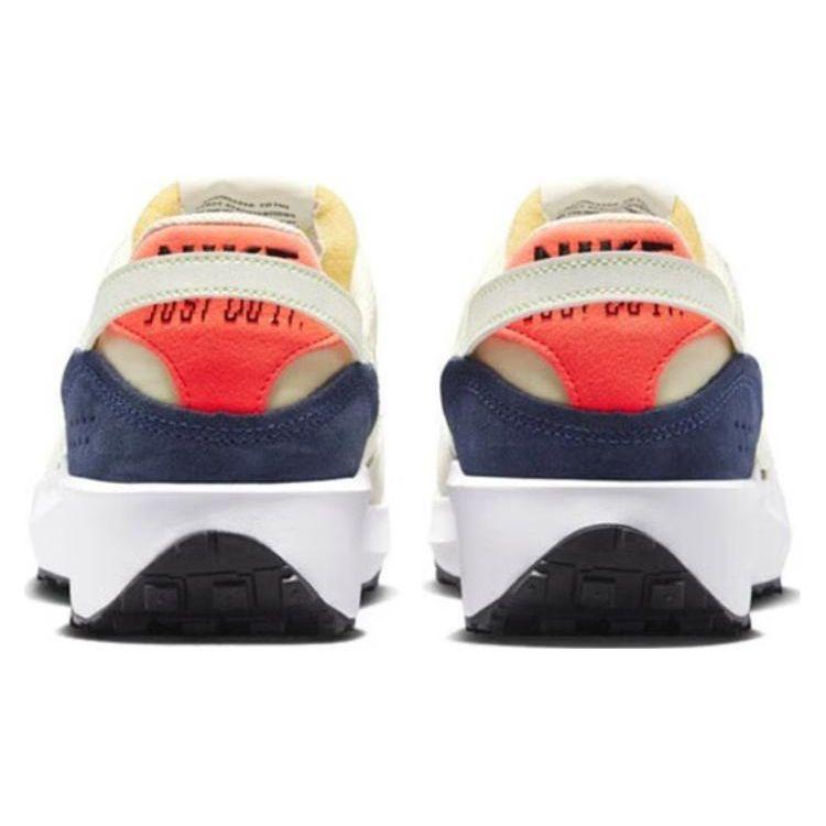 Nike Кроссовки унисекс Waffle Debut Fossil кремово-белые с парусом FB1849-211