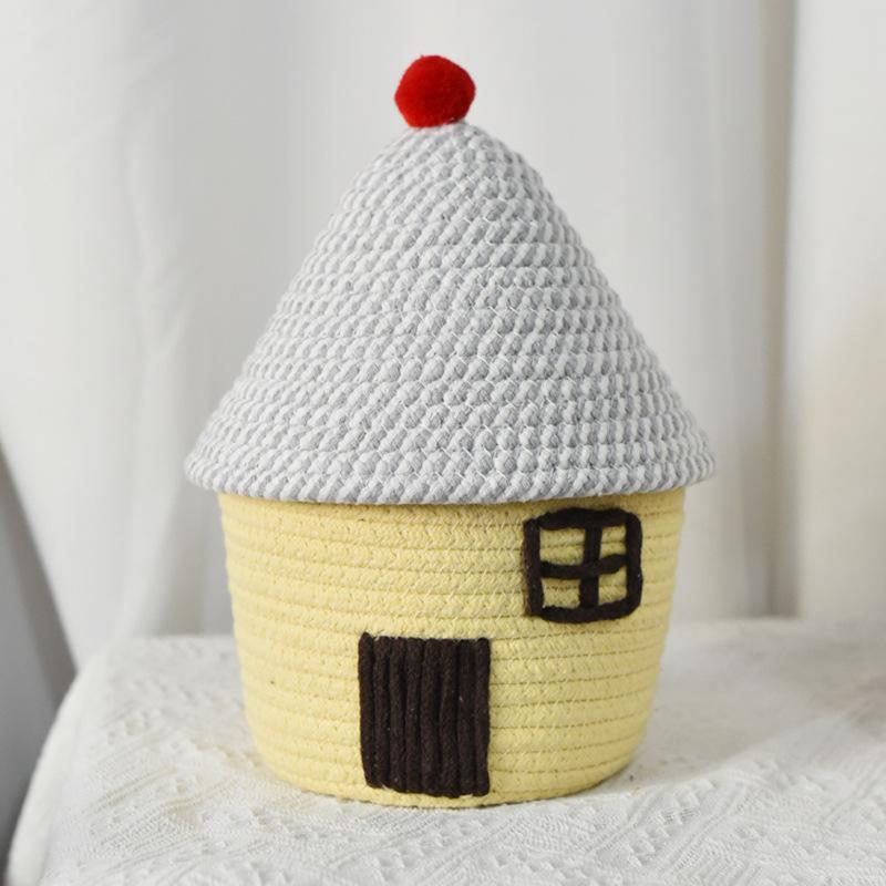 Корзина для хранения из плетеной хлопковой веревки в форме домика с крышкой, большая вместимость, милая корзина для хранения в спальне, пыленепроницаемая корзина для хранения косметики