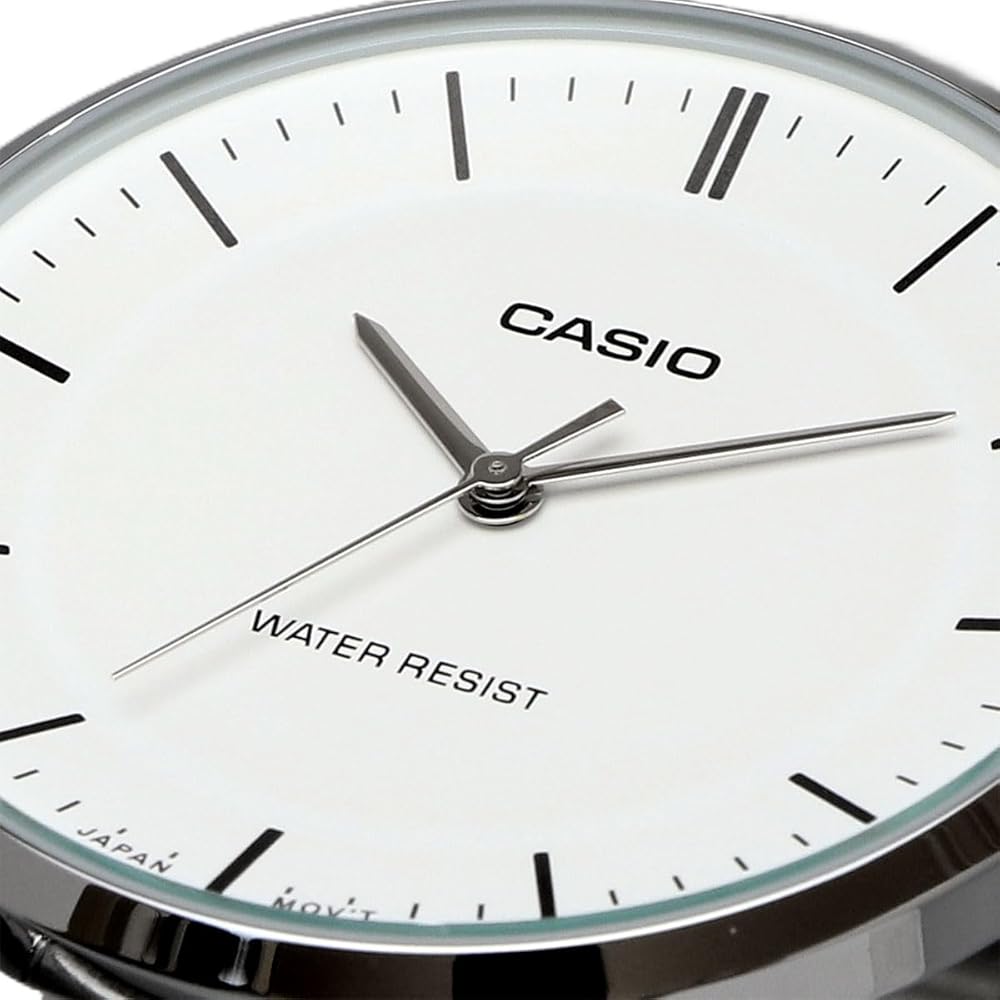 Мужские кварцевые часы Casio MTP-VT04D-7E Белый металлический браслет Импортная модель