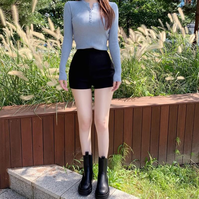 Женские черные шерстяные шорты с высокой талией - Универсальный стиль леггинсов на осень/зиму