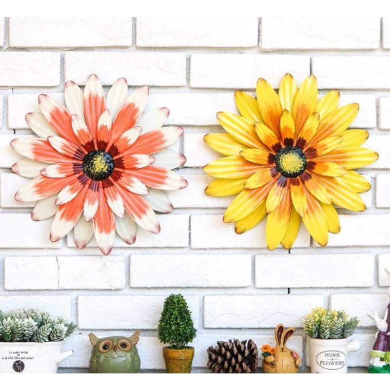 Hot Sale Beautiful 3D Flower Decoration 2025 New Metal Daisy Wall Hanging Decoration Suitable Household Gate Pendant Decorative