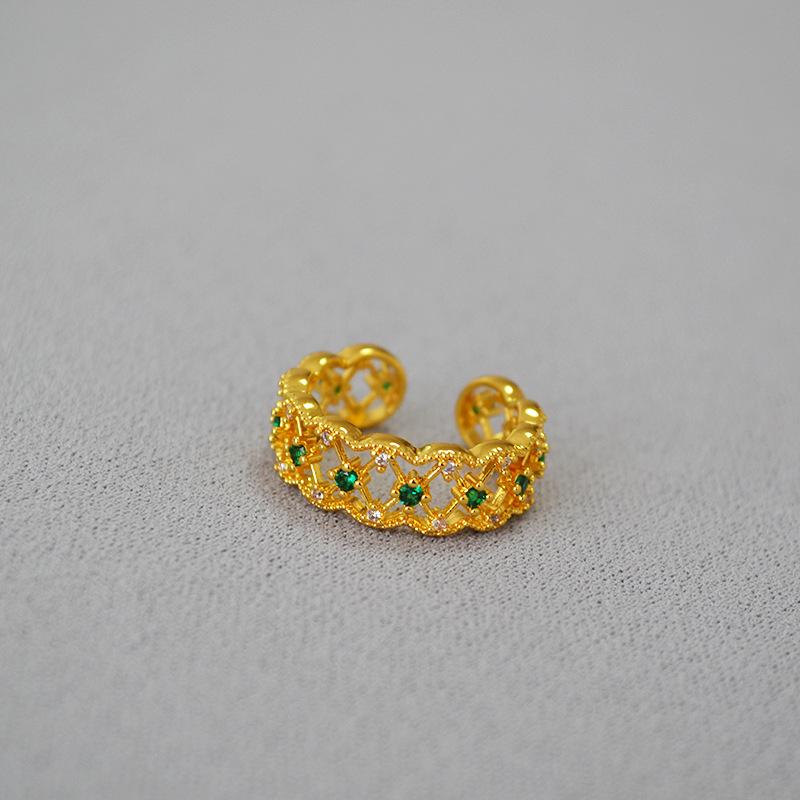 French Retro Gold-Plated Lace Ring with Green Zircon and Rhinestones for Women