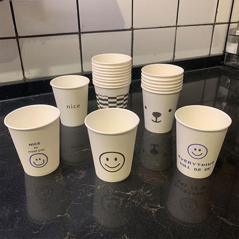 Beiyipin Ins-Style Smiling Face Grid Disposable Paper Cups, 200 Count
