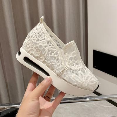 Женская спортивная обувь на шнуровке на платформе и дышащей сетке, летние повседневные сандалии для бега, пляжная танцевальная обувь-качалка