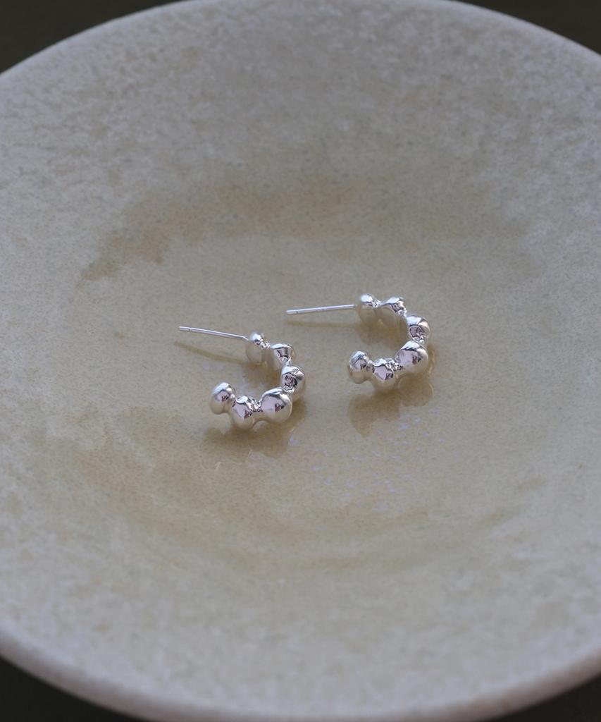 Reindeer Murmur Earring 03