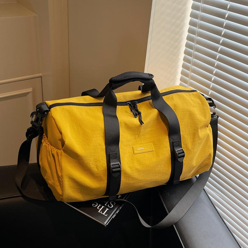 Портативный Спорт на открытом воздухе Фитнес Плавание Большая вместимость Студенческое жилье Дорожная сумка