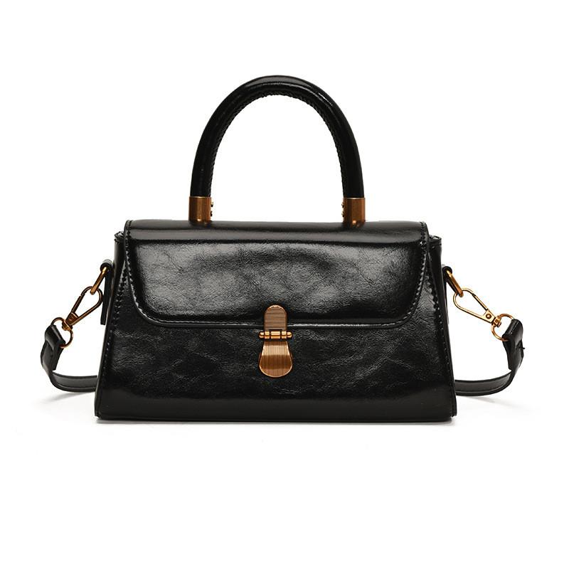 Chic Vintage Small Shoulder Bag For Women With Trendy Urban Minimalist Style And Durable Material