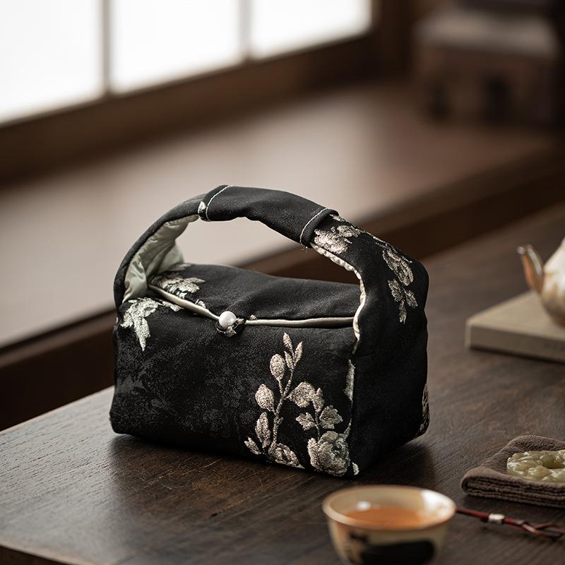 Brocade Plum Blossom Embroidery Tea Cozies Traditional Tea Cozy for Teapot Portable Bag Travel Storage Bags Drinkware Teaware