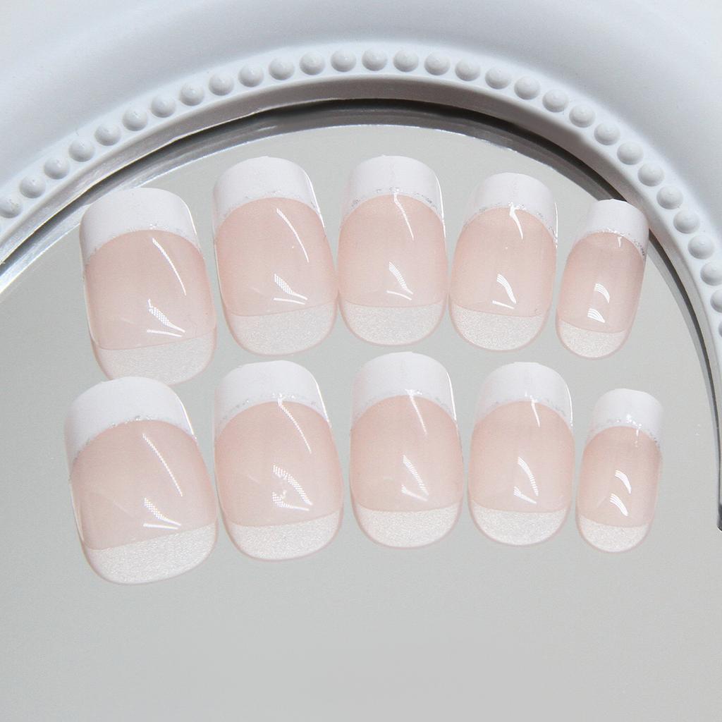Simple and clean silver edge milk white French elegant temperament white versatile removable nail art pieces 24 pieces