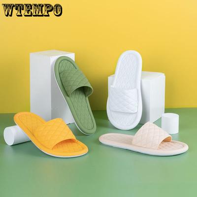 Летние домашние нескользящие удобные тапочки с толстой подошвой, легкие домашние сандалии с мягкой подошвой для ванной комнаты, уличная одежда для пар