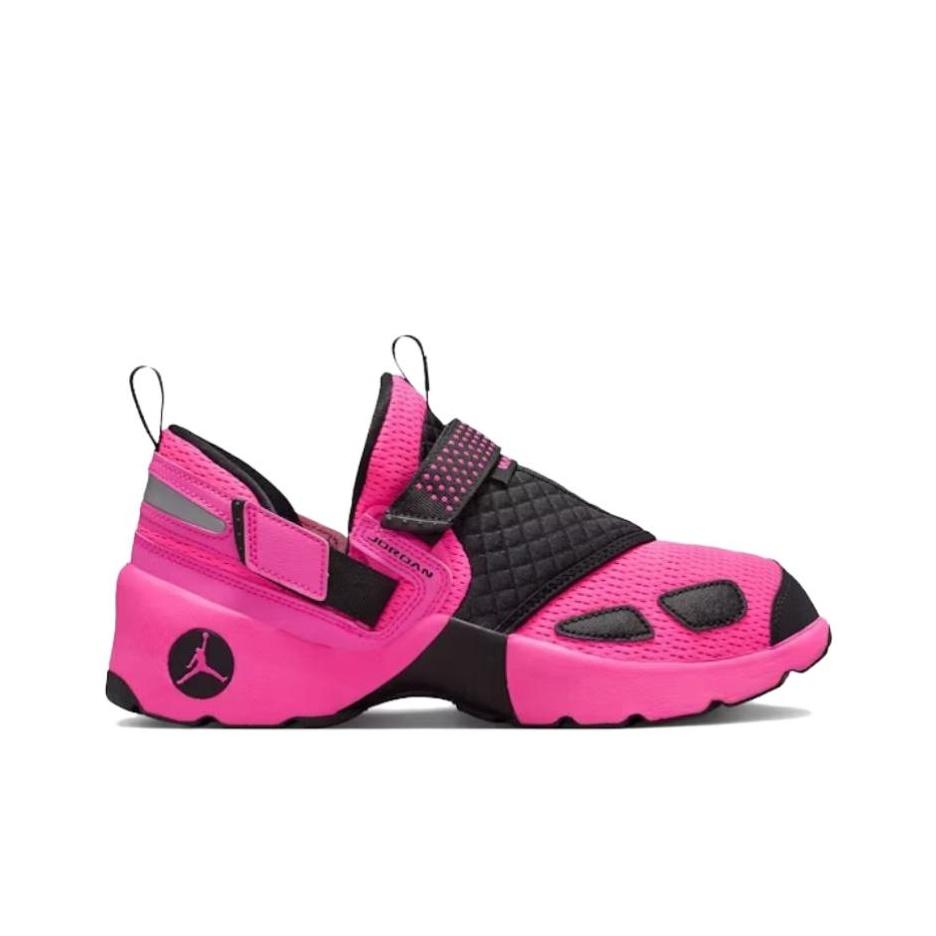 Женские кроссовки Air Jordan Trunner LX Pink Blast Black Светоотражающий серебристый HQ2164-600