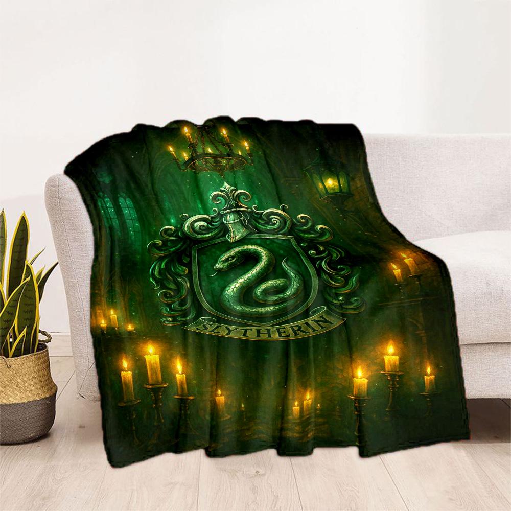 Slytherin Snake Crest Suitable blanket for offices, travel, living rooms also a good gift for friends and family Suitable for all seasons.