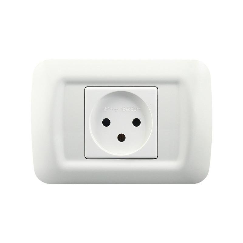 Israeli Type 118 White Single Gang 3-Pin 16A Wall Socket