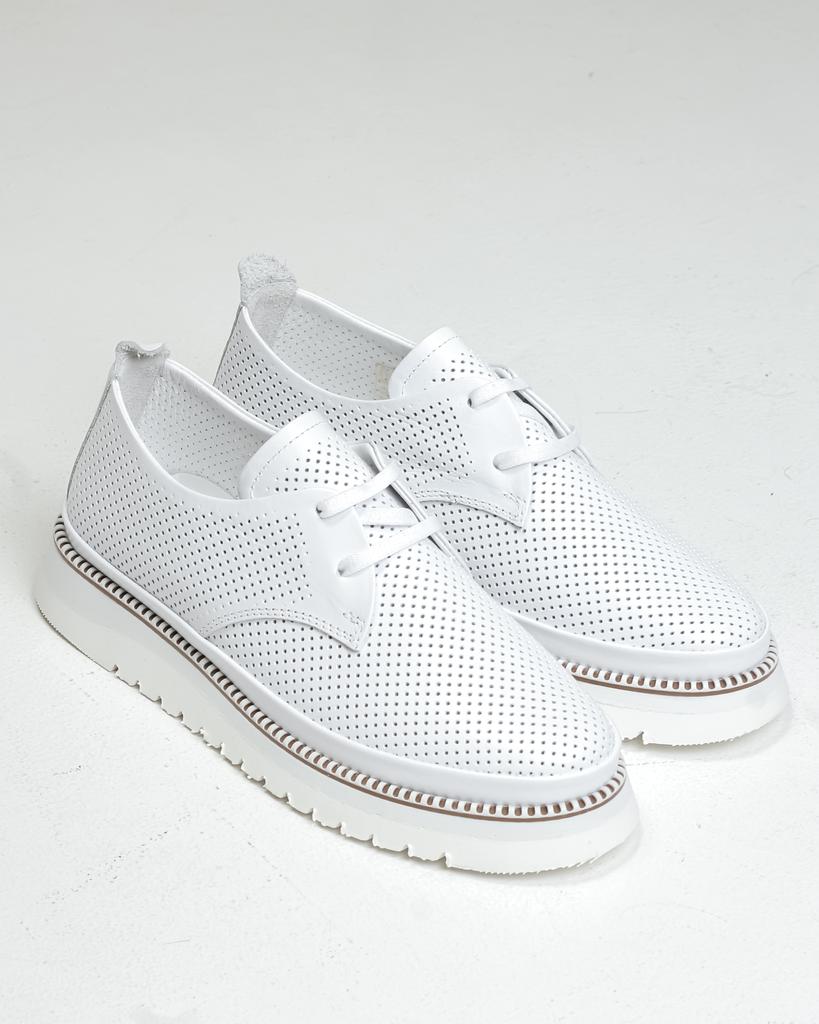 Туфли перфорированные Krula 35824 36 белые кожа
