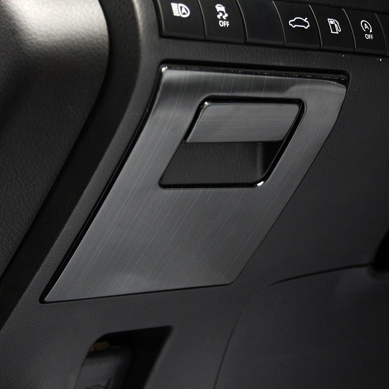 Нержавеющая стальная коробка для хранения водителя автомобиля, рамка переключателя, декоративная крышка, наклейки для отделки корпуса для Toyota Camry XV70 2018-2021 2022 2023