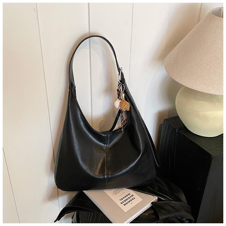 Bags Women's Large Capacity 2025 New Spring and Autumn Versatile Premium Sense Shoulder Messenger Bag Commuter Soft Pitot Bag