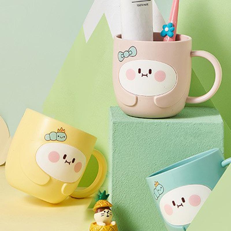 Набор чашек с мультяшными персиками, двойного назначения: Зубная щетка и молочный стаканчик для школьника