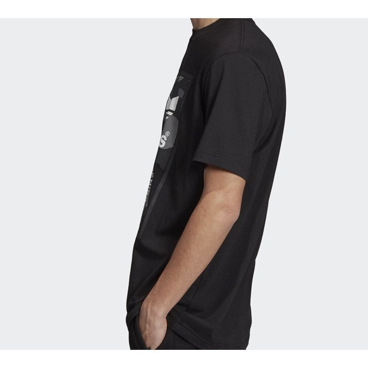 Adidas Оригинальная футболка с камуфляжным принтом в уличном стиле, мужские топы, черные ED6965