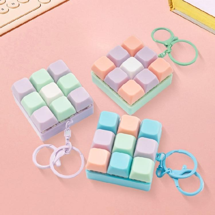 Stress Relief Keychain 9 Switchable Key Clickers Toy Detachable Keycap Keyring For Car Key Backpacks & Daily