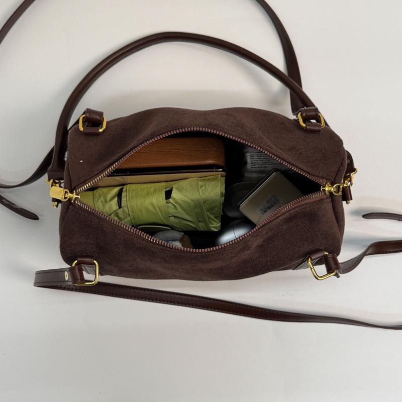 Винтажная матовая женская сумка-тоут большой вместимости «Бостон»: Сумка-боулинг на плечо и через плечо Осень/Зима