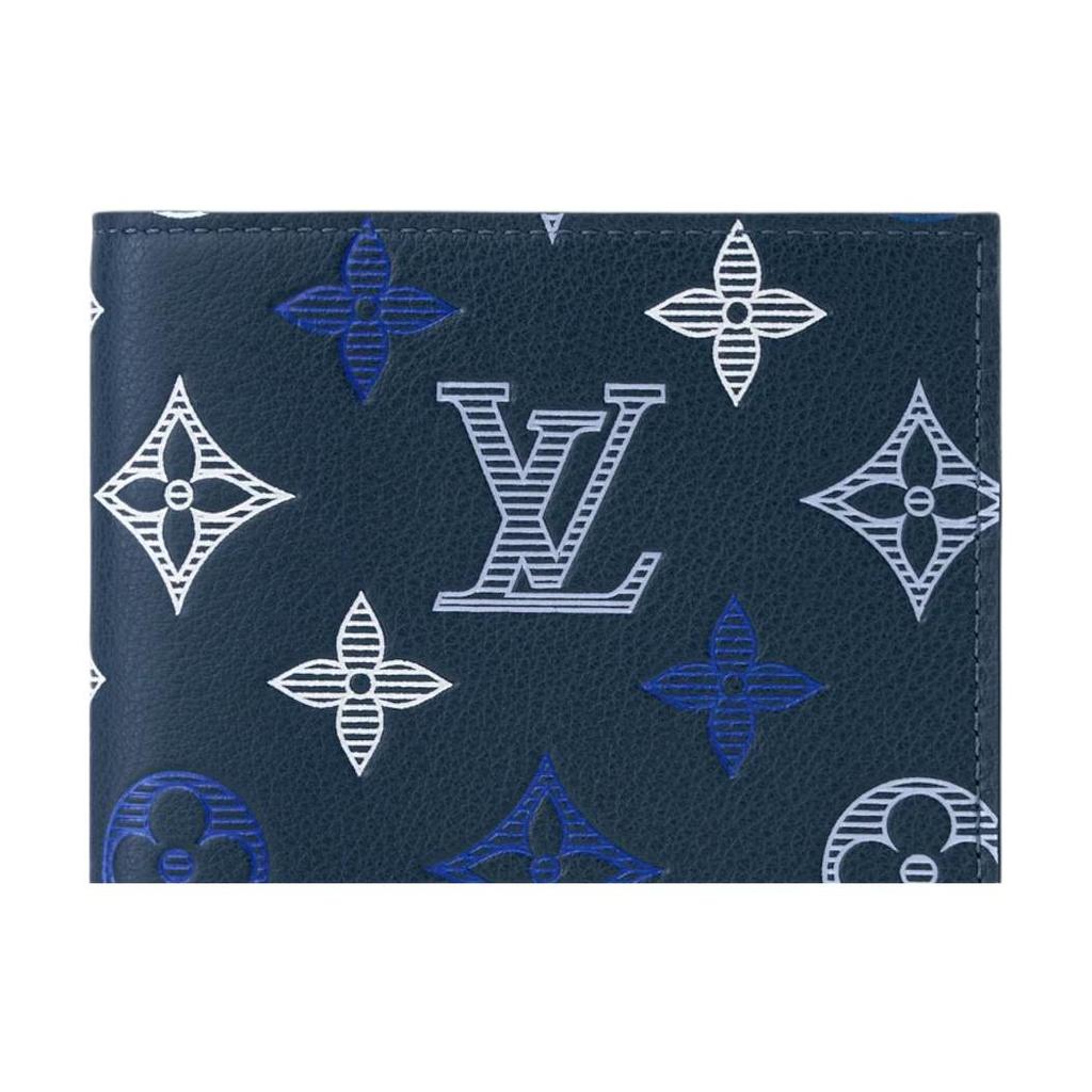 Louis Vuitton Кожаный держатель для паспорта Monogram Shadow Мужские аксессуары Темно-синий M29132
