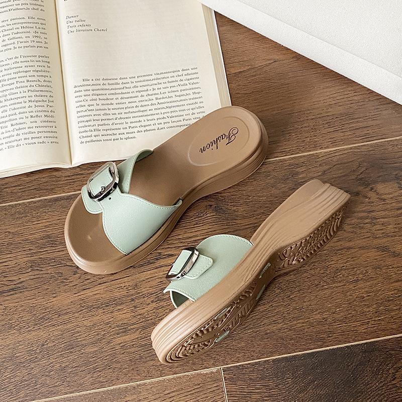 Женские модные шлепанцы с пряжкой, на танкетке, на платформе, обувь, удобные пляжные туфли, тапочки
