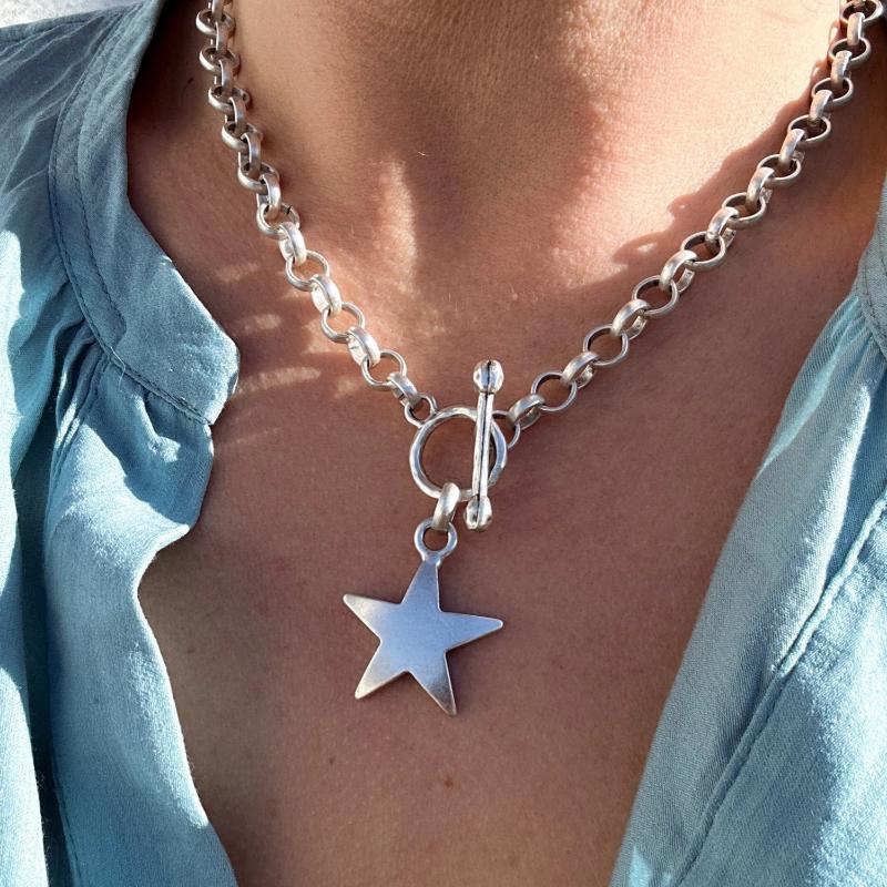 Personalized Punk Style Silver Color Chain Star Pendant OT Buckle Necklace, Women's Simple and Fashionable Jewelry Accessories