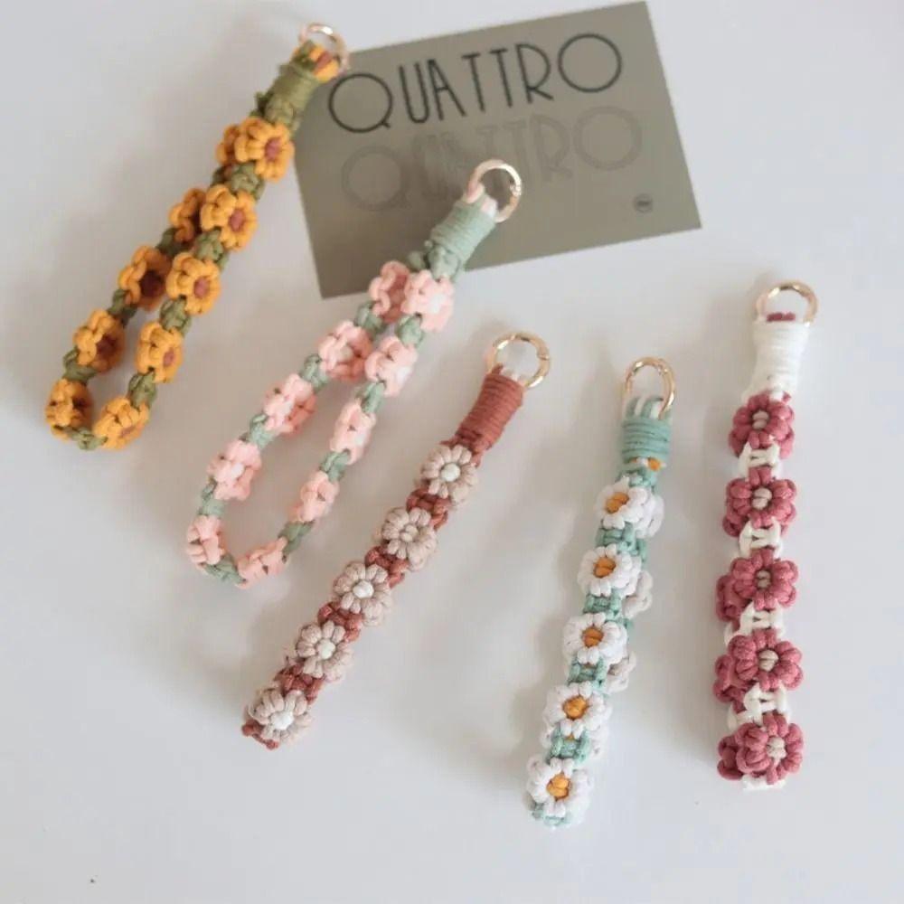 Daisy Flower Phone Wristband Cotton Rope Daisy Flower Keyring Boho Style Phone Lanyard Phone