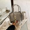 Модная портативная маленькая квадратная сумка Женская новая сумка через плечо Универсальная сумка-мессенджер