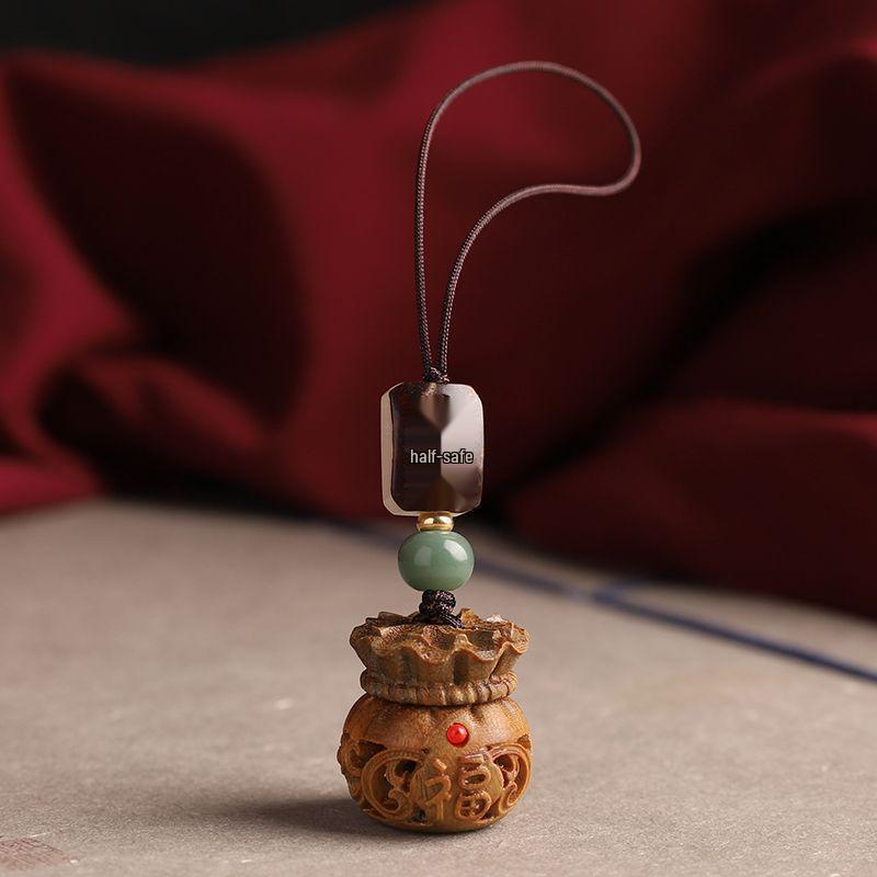 Green Sandalwood Keychain & Phone Lanyard Pendant - Unisex Gift Bag Ornament