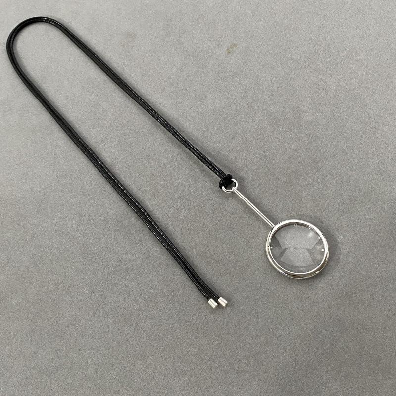 Ожерелье-подвеска в стиле блогера Habl - Современный, забавный, двусторонний дизайн для женщин