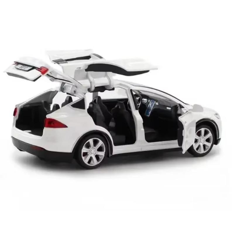 1:32 Модель X Модель S Сплав Модель автомобиля Литые под давлением Металлические Игрушечные транспортные средства Модель автомобиля Симуляция Звук и свет Коллекция Детский подарок