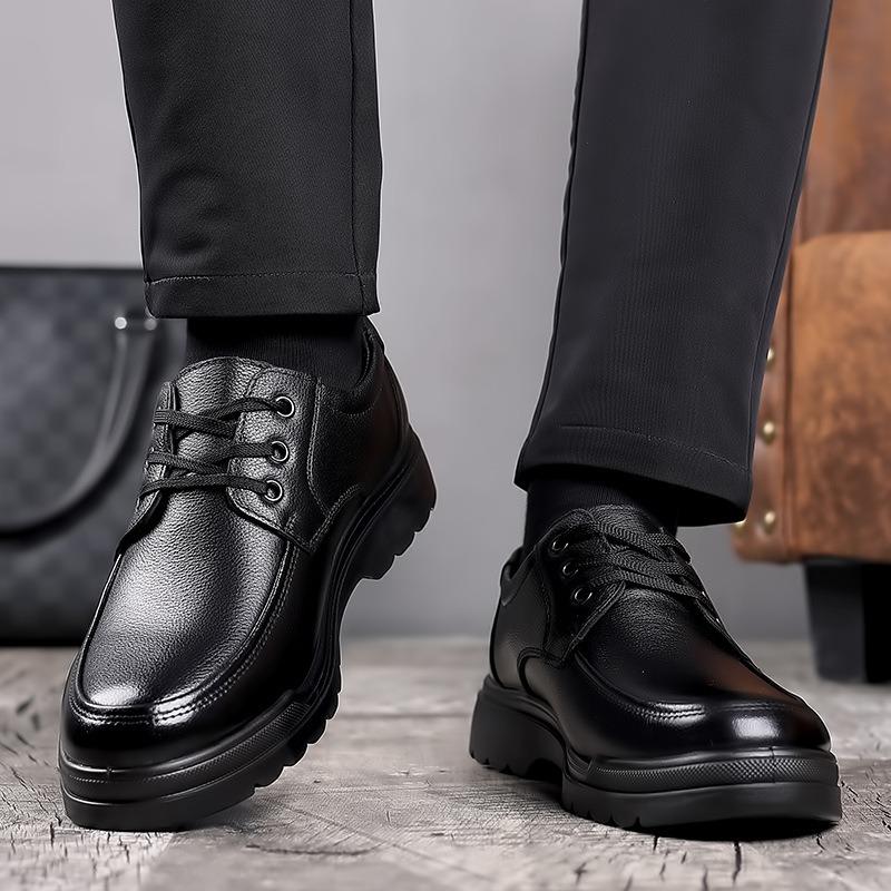 Fashion Men Classic Leather Shoes Spring Autumn Comfortable Platform Casual Shoes British Business Brand Men Luxury Dress Shoes Zapatos