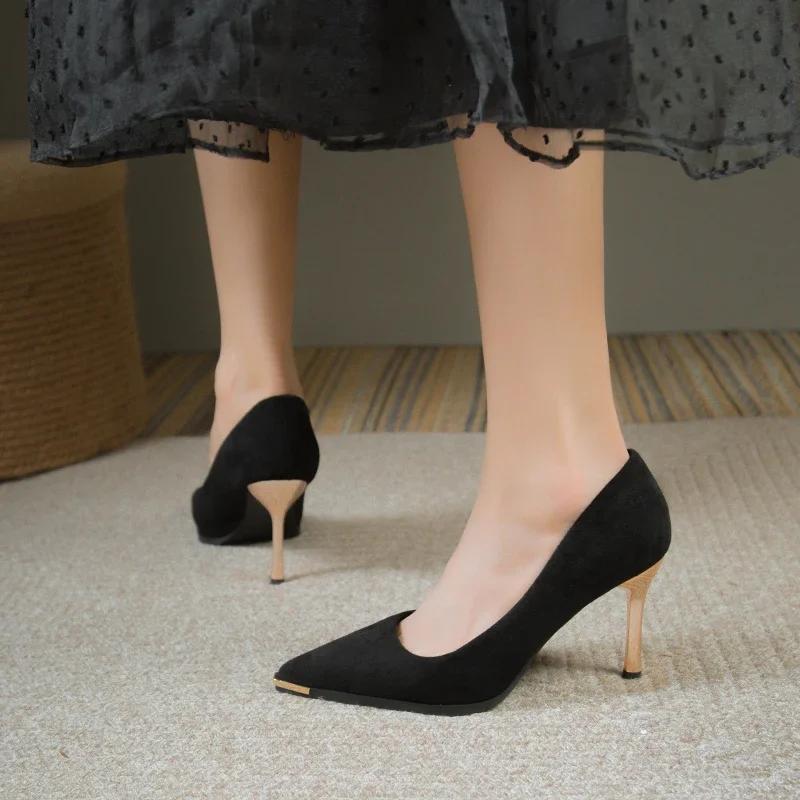 Женские элегантные туфли на высоком каблуке, с металлическим носком, заостренным носком, с неглубоким вырезом, черные, замшевые, весенне-осенние, повседневные, универсальные женские туфли
