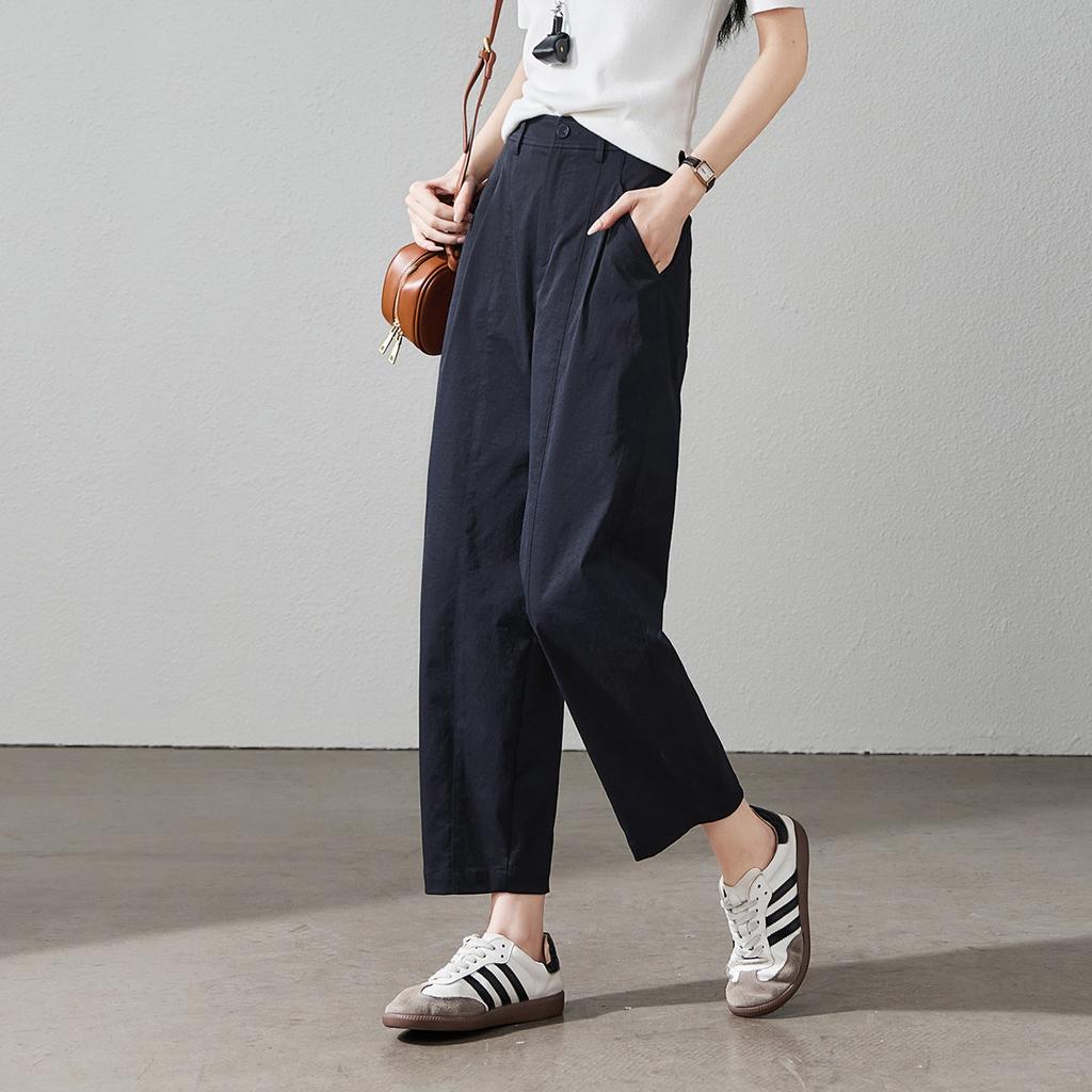 Minimalist commuting casual harem pants for women in spring 2026, fashionable, loose and versatile, slimming and sickle shaped nine inch pants